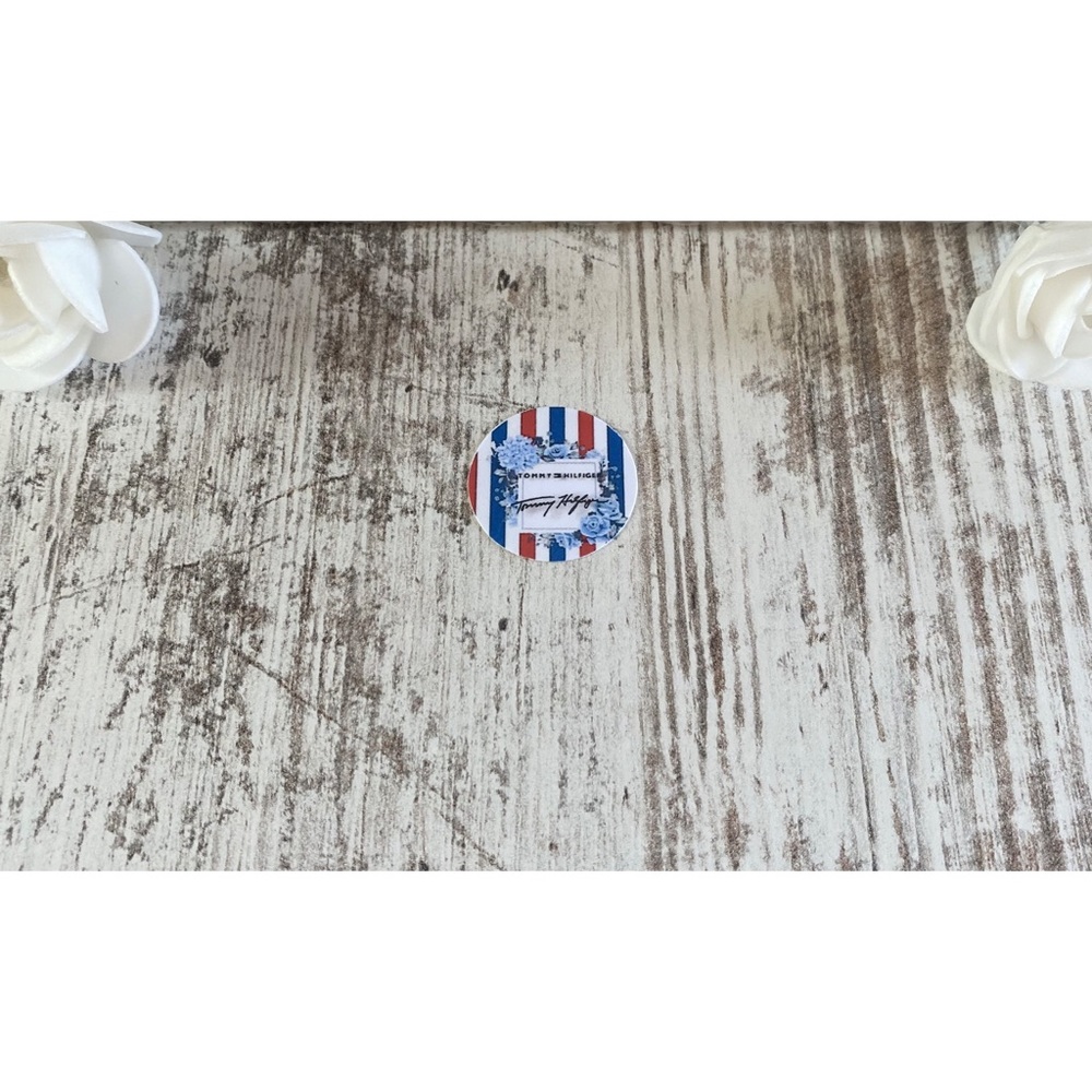 Brand new Tommy Hilfiger logo